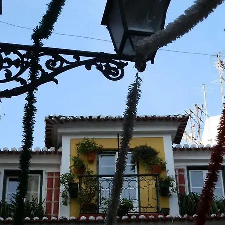 Casa Da Rosa Balcony * Lissabon